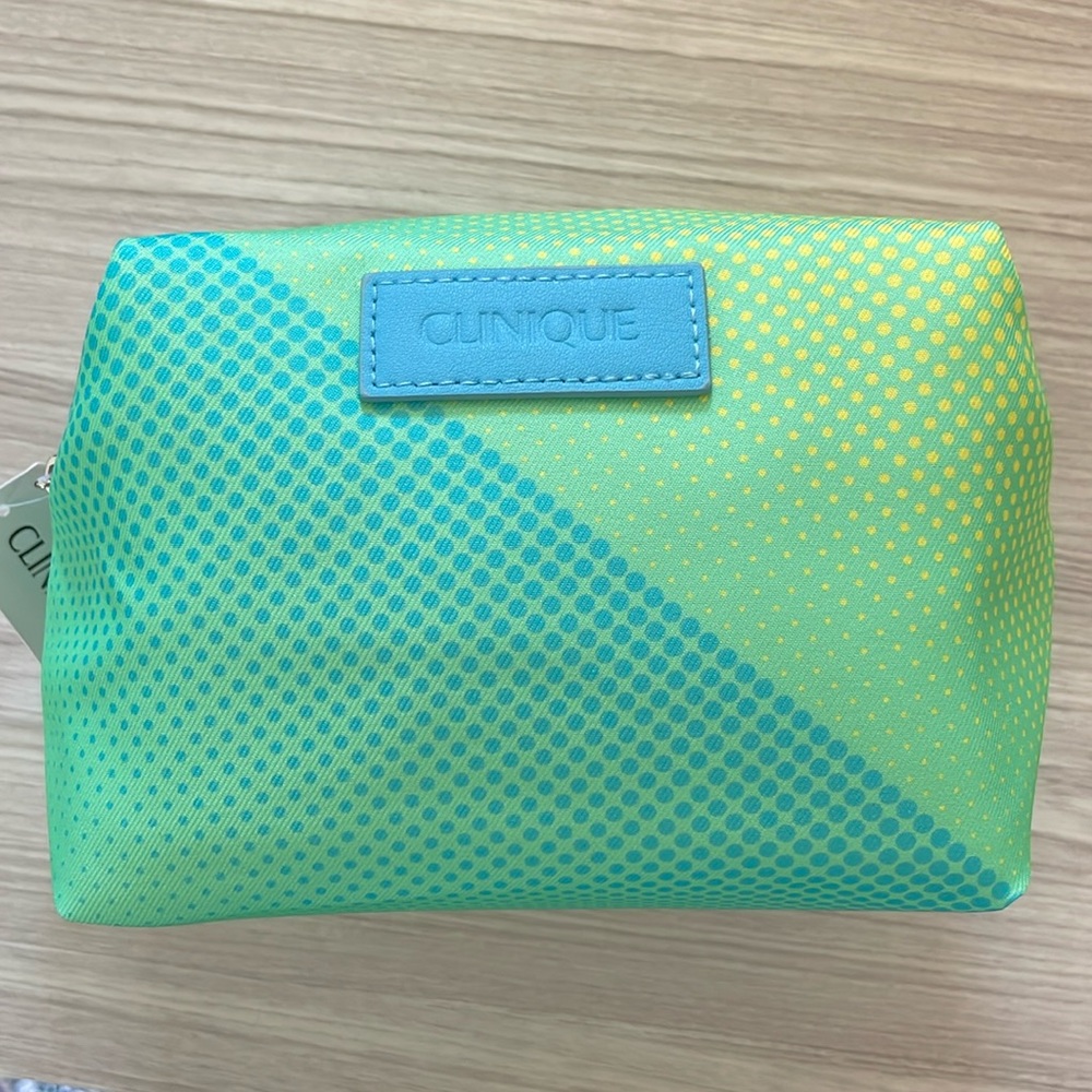 💄👛 2/$15 or 3/$20 Clinique Cosmetic Bag